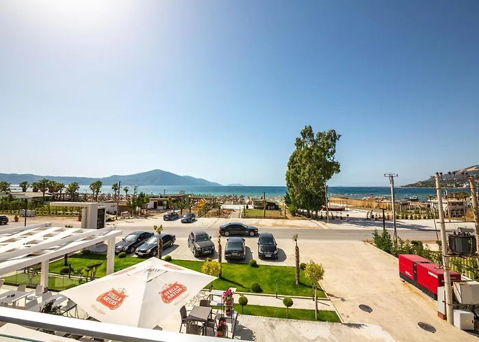 Hesperus 4* Vlorë